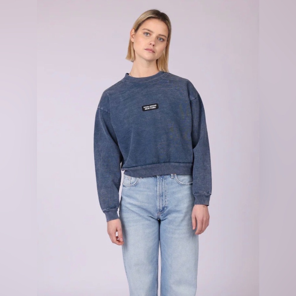 Pool House New York The Nolita Crop Crewneck Marble Blue Medium